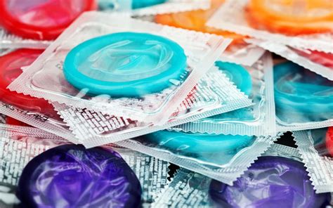 Blowjob ohne Kondom gegen Aufpreis Sexuelle Massage Bielefeld